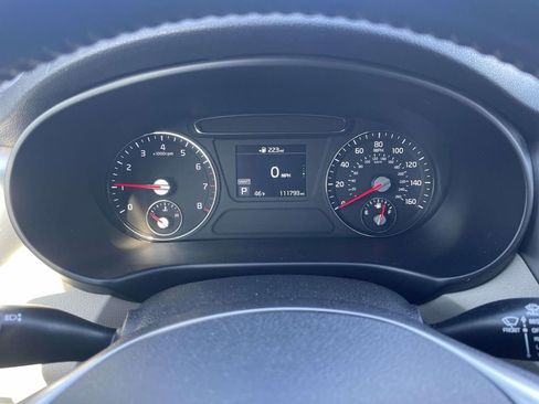 Used 2019 Kia Sorento LX w/ LX V6 Convenience Package image 34