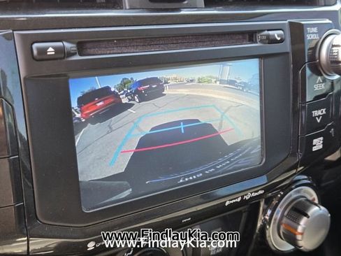 Used 2018 Toyota 4Runner TRD Off-Road Premium image 27