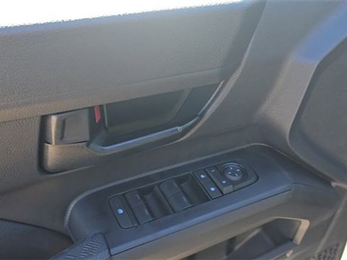 New 2025 Toyota Tacoma SR5 image 11