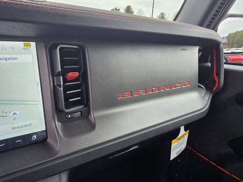 New 2025 Ford Bronco Raptor AWD/4WD image 14
