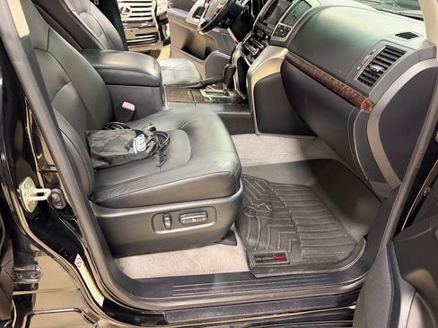 Used 2013 Toyota Land Cruiser AWD/4WD image 26