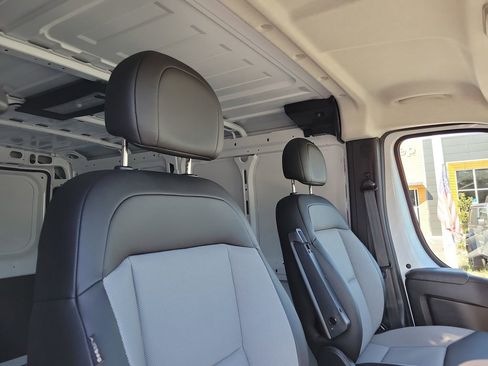 New 2026 RAM ProMaster 1500 w/ Convenience Group FWD image 28