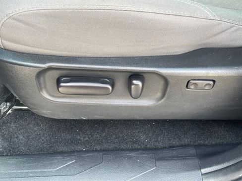 Used 2022 Toyota Tacoma SR5 image 13