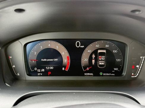 Certified 2025 Acura ADX A-Spec image 18