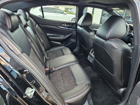 Used 2023 Nissan Maxima SR w/ Sport Mat Group image 25