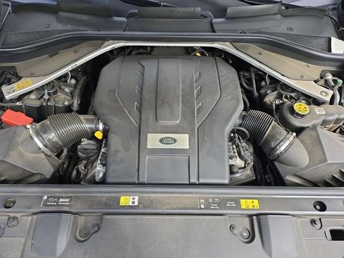 Used 2023 Land Rover Range Rover Autobiography AWD/4WD image 19