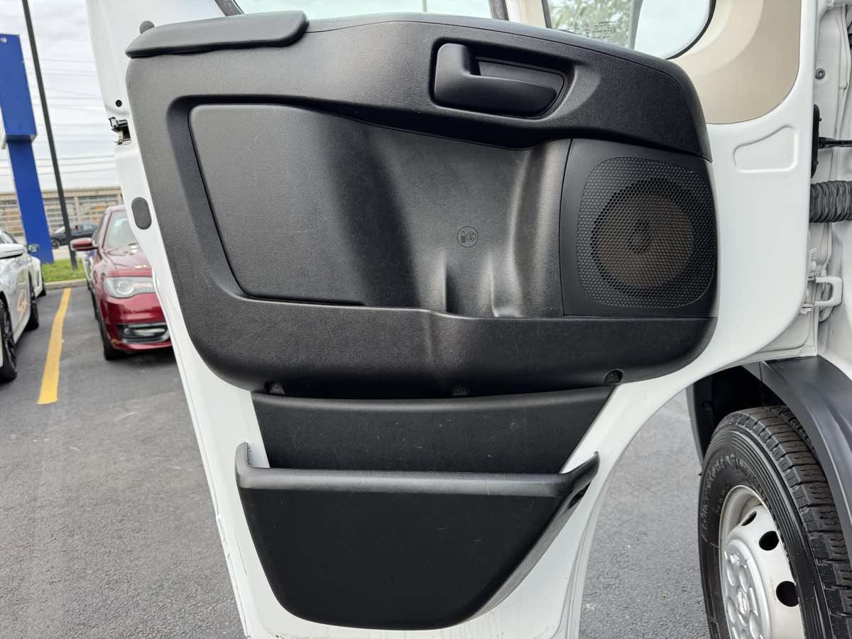 Used 2018 RAM ProMaster 3500 w/ Mopar Trailer Tow Group FWD image 21