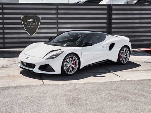 Used 2026 Lotus Emira SE RWD image 5
