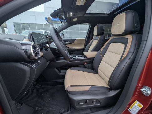 New 2026 Chevrolet Equinox ACTIV w/ LPO, Floor Liner Package image 12