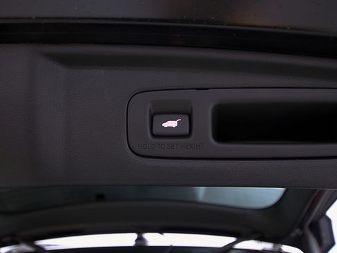 Used 2024 Honda CR-V Sport-L image 11