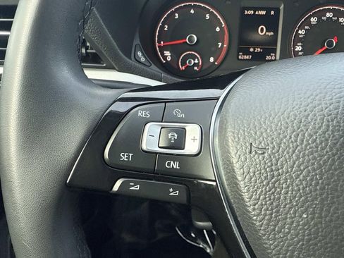 Certified 2021 Volkswagen Passat 2.0T S image 26