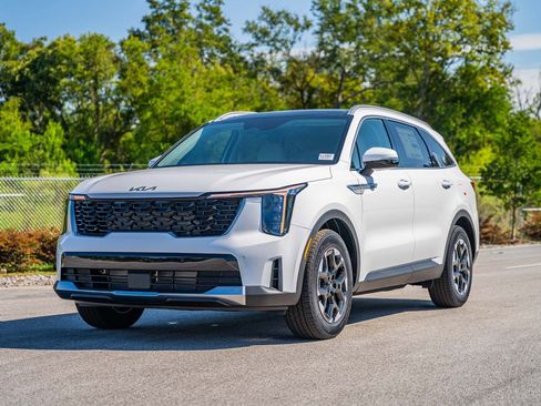 New 2026 Kia Sorento S w/ S Panoramic Sunroof Package image 2