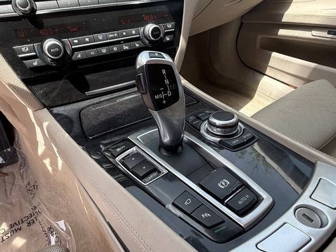 Used 2009 BMW 750Li RWD image 41