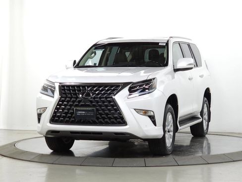 Used 2023 Lexus GX 460 Premium w/ Premium Package image 3
