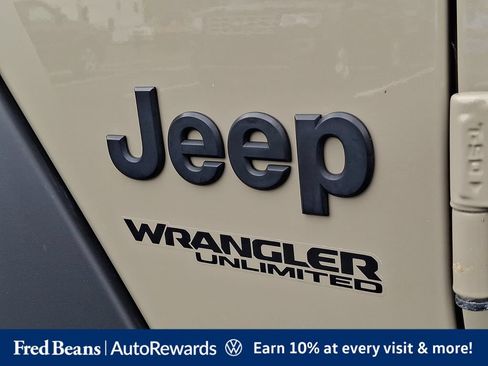 Used 2022 Jeep Wrangler Unlimited Sport AWD/4WD image 36
