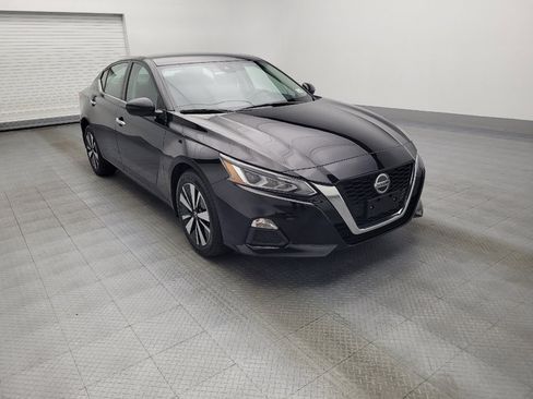 Used 2022 Nissan Altima 2.5 SV image 13