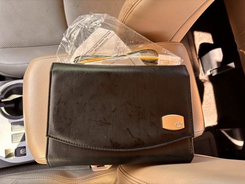 Used 2015 Toyota 4Runner Limited image 20