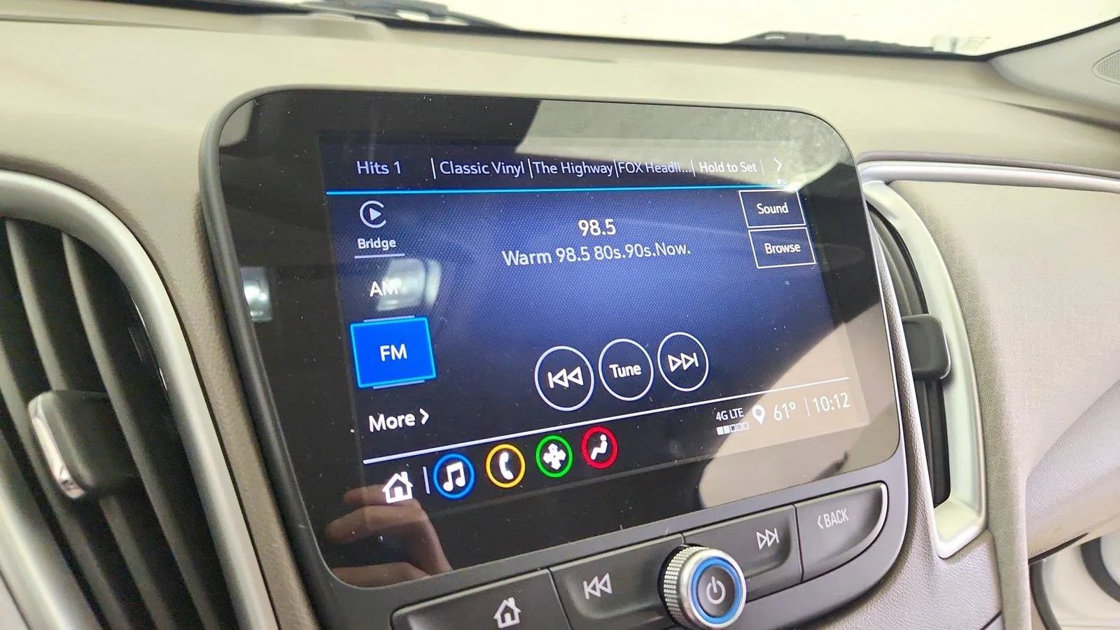 Used 2024 Chevrolet Malibu LT FWD image 20