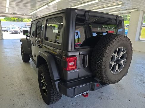 Used 2021 Jeep Wrangler Unlimited Rubicon AWD/4WD image 3