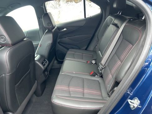 Used 2022 Chevrolet Equinox RS image 18