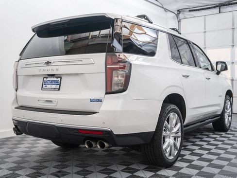 Used 2024 Chevrolet Tahoe High Country AWD/4WD image 5