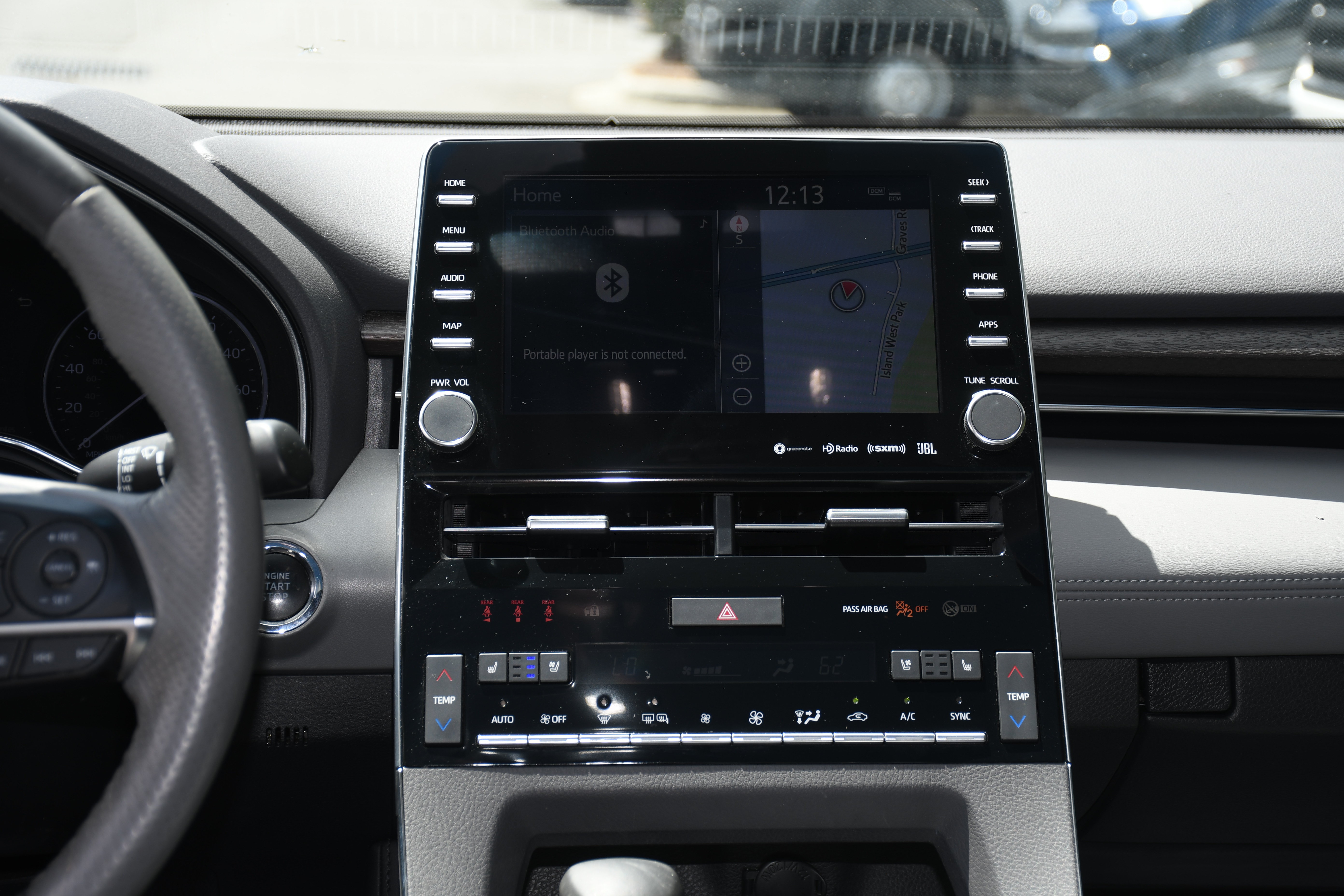 Used 2019 Toyota Avalon Limited w/ Advanced Safety Package FWD image 18