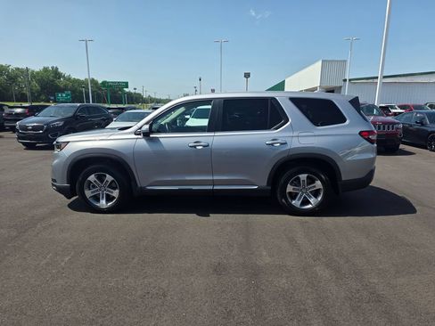 Certified 2025 Honda Pilot EX-L image 6