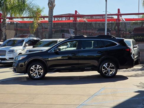 Used 2022 Subaru Outback Limited image 11