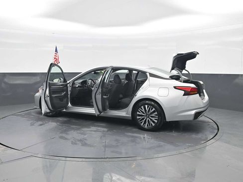 Used 2023 Nissan Altima 2.5 SV image 47