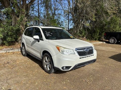 Used 2014 Subaru Forester 2.5i Limited image 2