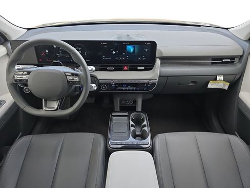 Certified 2025 Hyundai Ioniq 5 SEL image 9