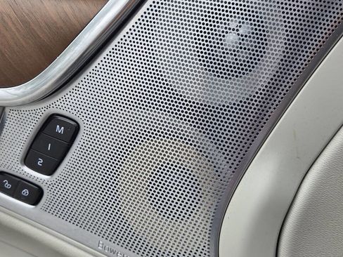 Used 2017 Volvo S90 T6 Inscription w/ Vision Package image 11