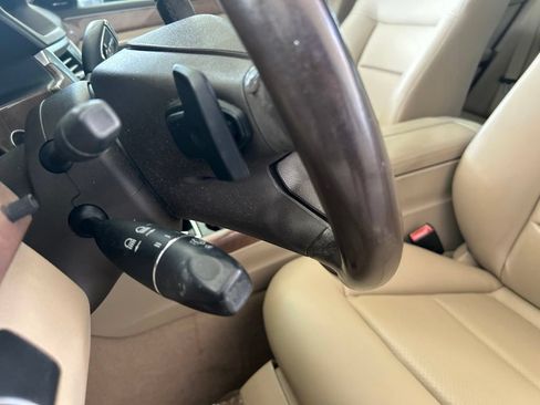 Used 2012 Mercedes-Benz E 350 Sedan image 41