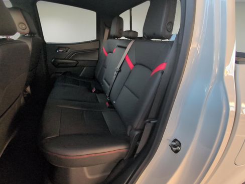 New 2026 Chevrolet Colorado Z71 w/ Technology Package image 14