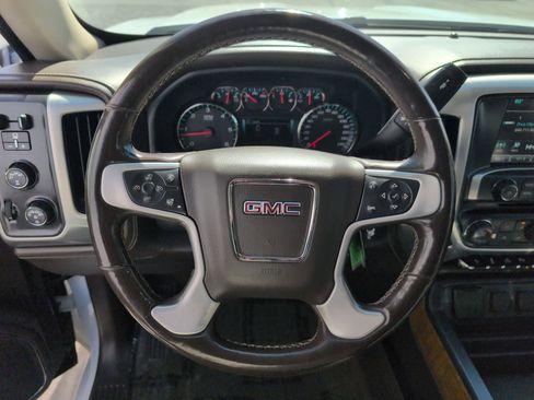 Used 2018 GMC Sierra 1500 SLT image 15