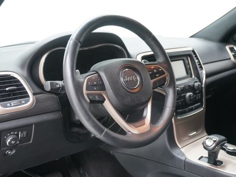 Used 2015 Jeep Grand Cherokee Laredo w/ Quick Order Package 23E AWD/4WD image 10