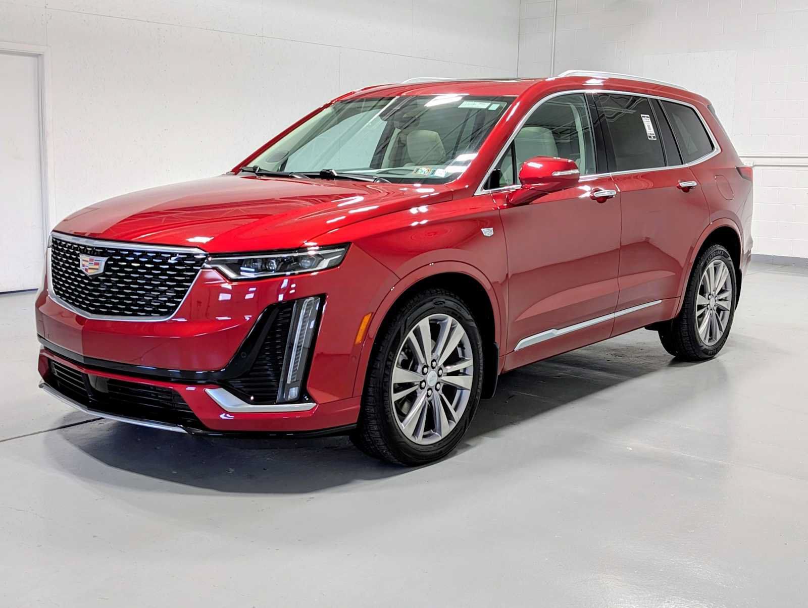 Certified 2024 Cadillac XT6 Premium Luxury w/ Technology Package AWD/4WD image 1