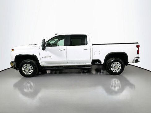 Used 2025 Chevrolet Silverado 3500 LT w/ Safety Package image 4