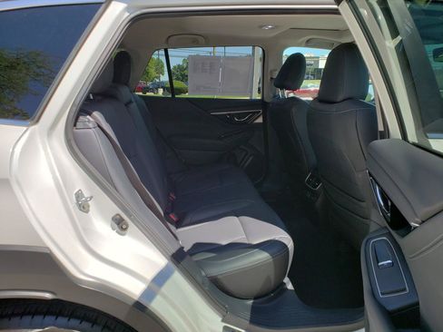 Used 2024 Subaru Outback Limited AWD/4WD image 16