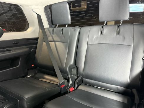 Used 2019 Toyota 4Runner Limited AWD/4WD image 19