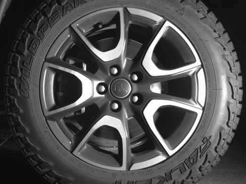 Used 2025 Jeep Compass Trailhawk AWD/4WD image 12
