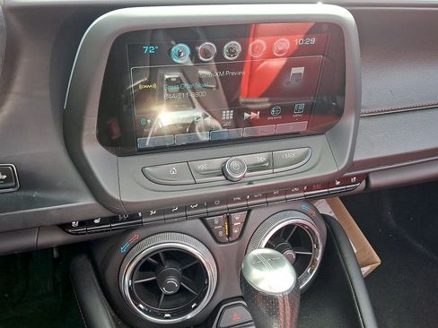 Used 2016 Chevrolet Camaro SS RWD image 14