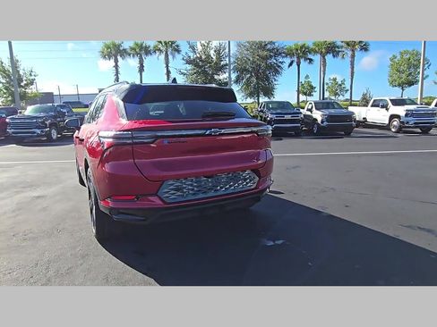 New 2026 Chevrolet Equinox EV RS image 20