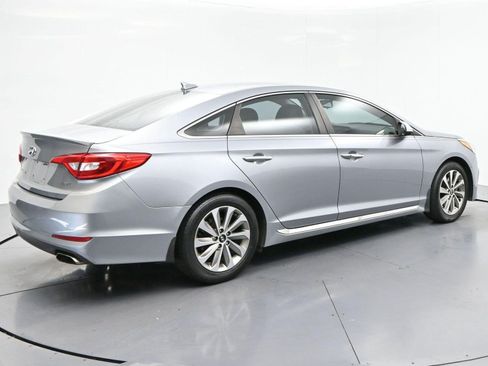 Used 2016 Hyundai Sonata Sport w/ Option Group 02 FWD image 7