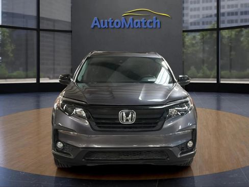 Used 2022 Honda Pilot Special Edition image 2