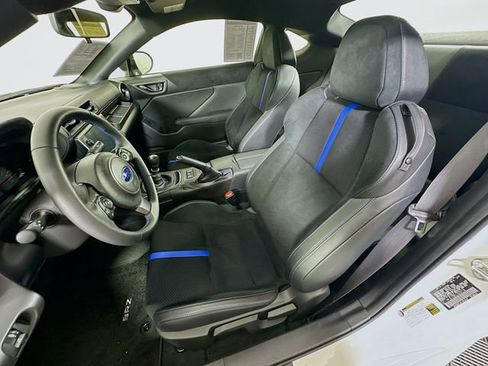 Used 2025 Subaru BRZ tS image 21