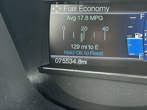 Used 2017 Ford Explorer Limited w/ Equipment Group 301A AWD/4WD image 24