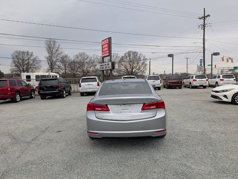 Used 2019 Acura TLX image 8