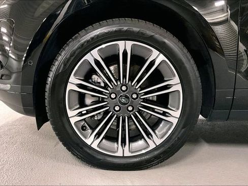 Certified 2025 Land Rover Range Rover Evoque S AWD/4WD image 8