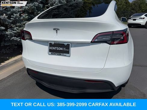 Used 2023 Tesla Model Y Long Range AWD/4WD image 29